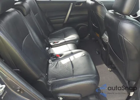 2011 Toyota Highlander Base V6/Se V6 from USA, damaged, VIN 5TDBK3EH0BS041425